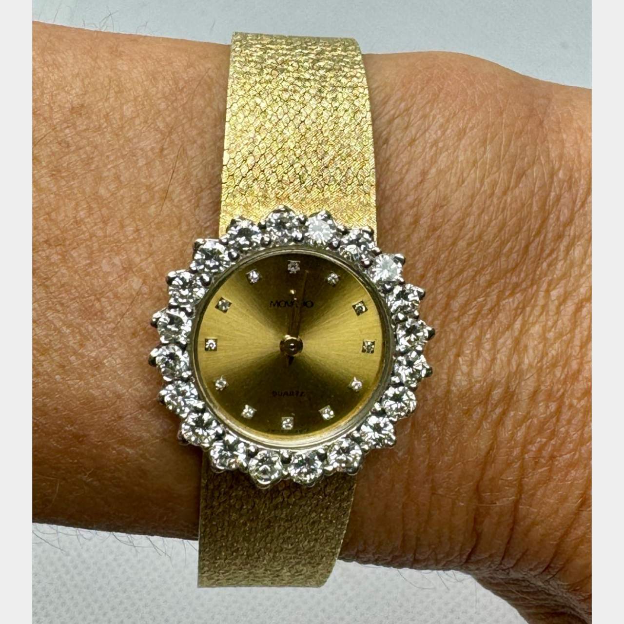 MOVADO 14K Yellow Gold Ladies Watch